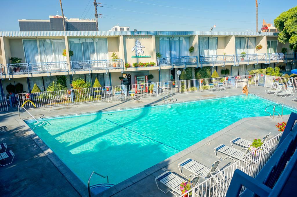 Travelodge Hotel At Lax Los Angeles Esterno foto
