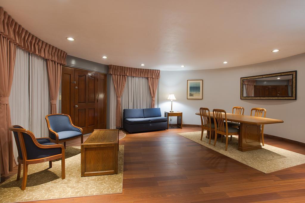 Travelodge Hotel At Lax Los Angeles Esterno foto