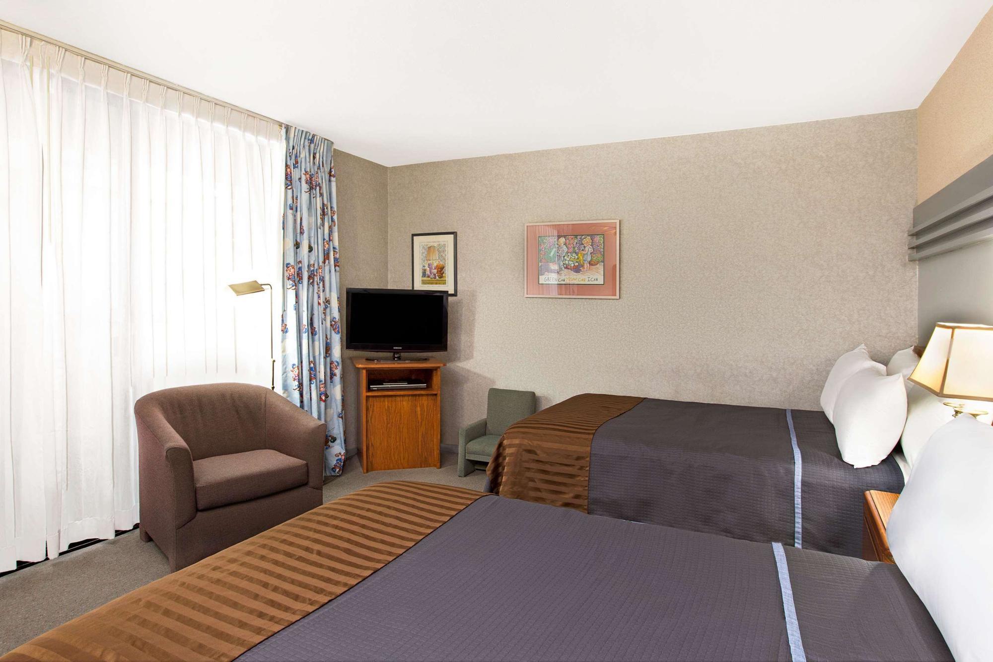 Travelodge Hotel At Lax Los Angeles Esterno foto