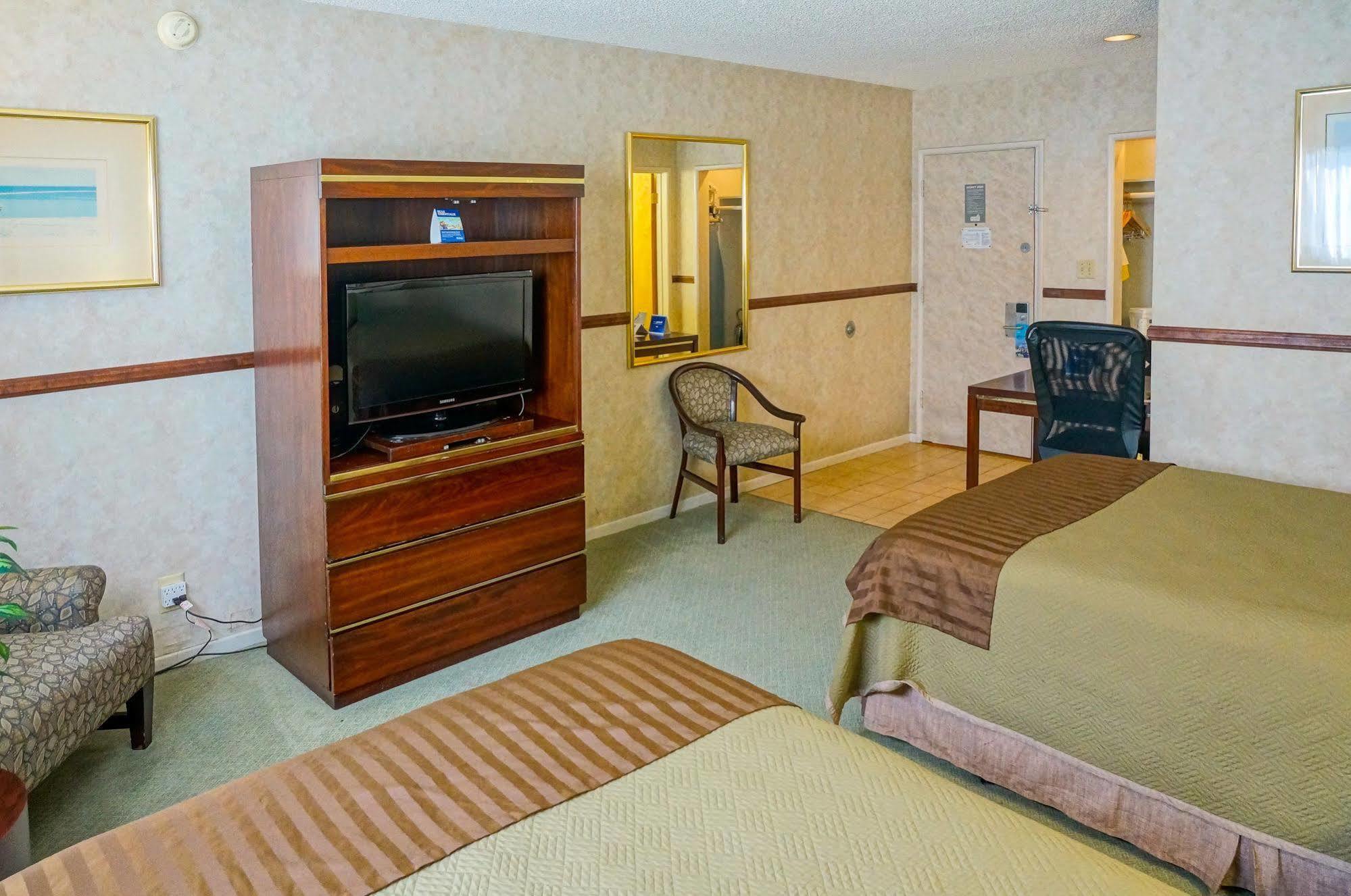 Travelodge Hotel At Lax Los Angeles Esterno foto
