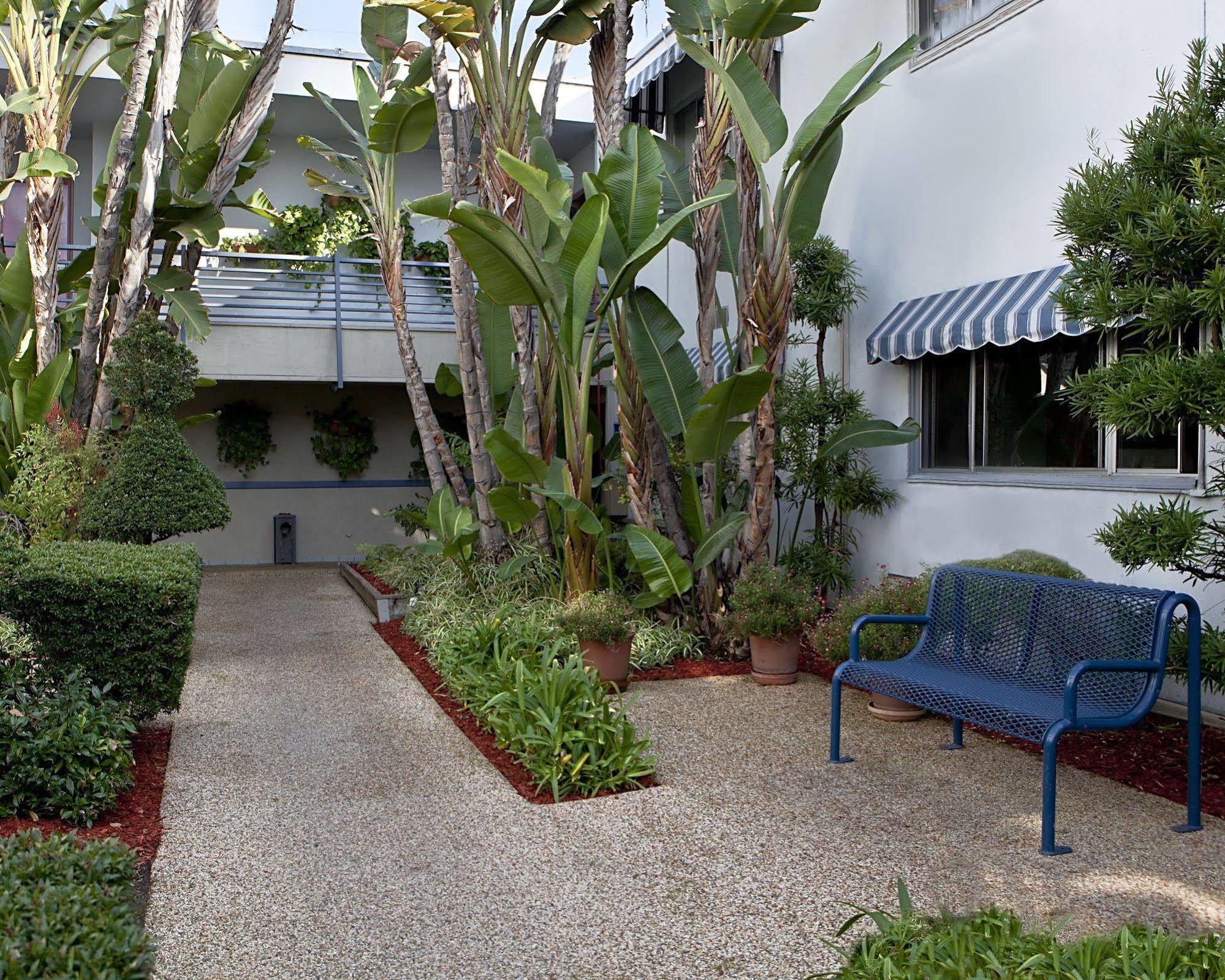 Travelodge Hotel At Lax Los Angeles Esterno foto